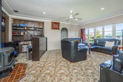 Photo of property in 33 Bunnythorpe Road, Papakura, 2110