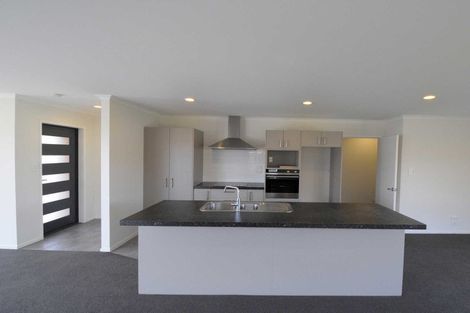 Photo of property in 62 Shillingford Boulevard, Rolleston, 7615