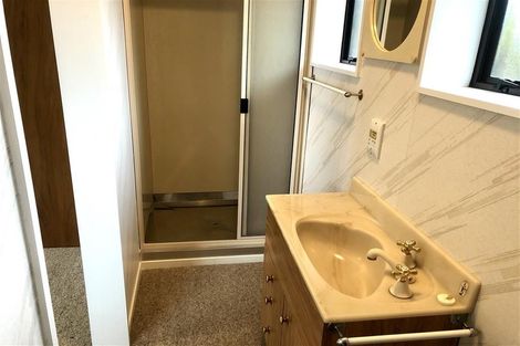 Photo of property in 96 Kapanui Road, Waikanae, 5036