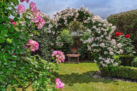 Photo of property in 24 Brompton Drive, Taradale, Napier, 4112