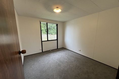 Photo of property in 2/25 Devonshire Road, Unsworth Heights, Auckland, 0632