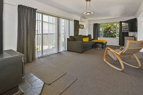 Photo of property in 2 Mclean Terrace, Waipukurau, 4200