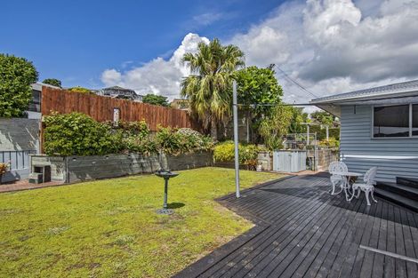 Photo of property in 8 Munro Street, Onerahi, Whangarei, 0110