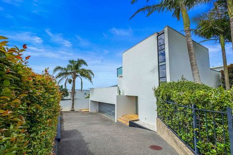 Photo of property in 1/27 Prospect Terrace, Milford, Auckland, 0620