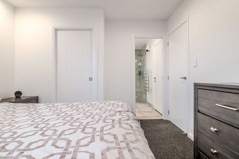 Photo of property in 83 Victoria Avenue, Palmerston North, 4410
