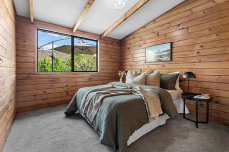 Photo of property in 1/49 Larnoch Road, Henderson, Auckland, 0610