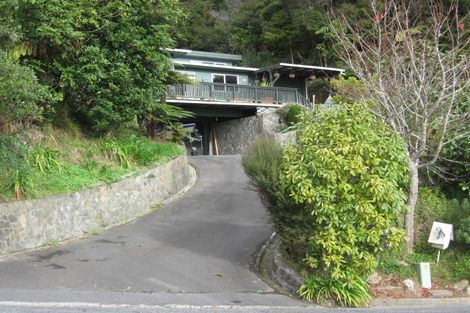 Photo of property in 50 Ngahere Street, Stokes Valley, Lower Hutt, 5019