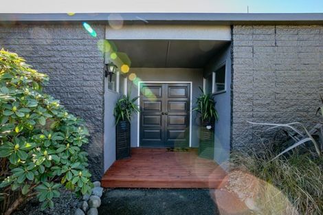 Photo of property in 15 Madden Place, Solway, Masterton, 5810