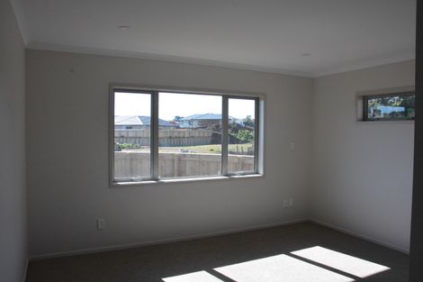 Photo of property in 47 Cyrus Street, Whalers Gate, New Plymouth, 4310