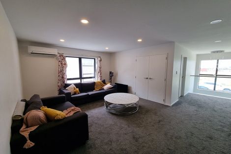 Photo of property in 19 Hakinakina Drive, Flat Bush, Auckland, 2019