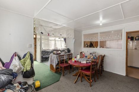 Photo of property in 35 Hanson Grove, Stokes Valley, Lower Hutt, 5019