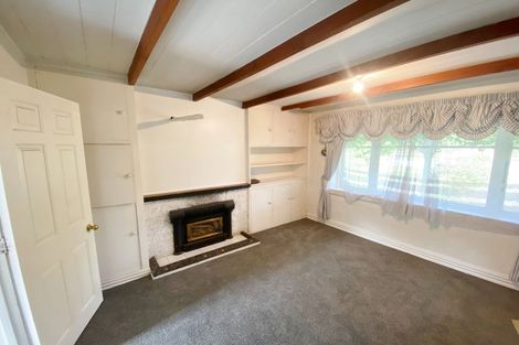 Photo of property in 128 Main North Road, Woodend, 7610