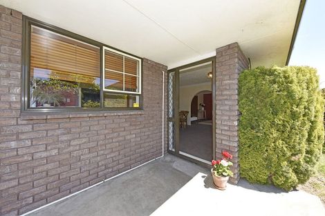 Photo of property in 1/54 Aorangi Road, Bryndwr, Christchurch, 8053