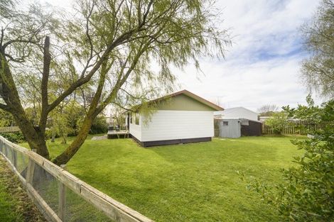 Photo of property in 34 Kowhai Street, Tokomaru, Palmerston North, 4474