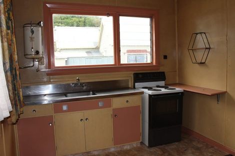 Photo of property in 5 Alexander Terrace, Greymouth, 7805