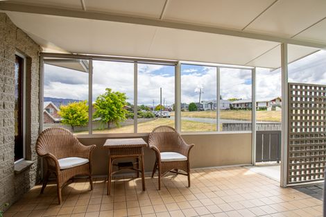 Photo of property in 72 Royal Terrace, Alexandra, 9320