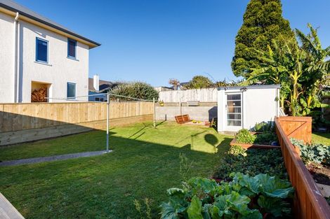 Photo of property in 31 Fulford Street, New Plymouth, 4310