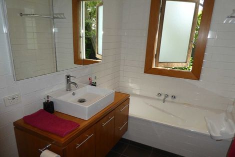 Photo of property in 15 Lindsay Street, St Albans, Christchurch, 8014