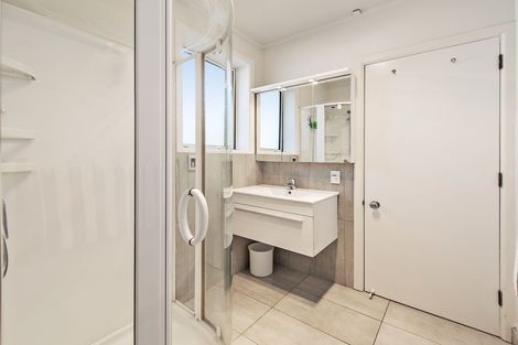 Photo of property in 25 Roydvale Avenue, Burnside, Christchurch, 8042