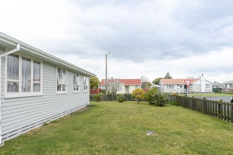 Photo of property in 4 Peterhead Avenue, Flaxmere, Hastings, 4120