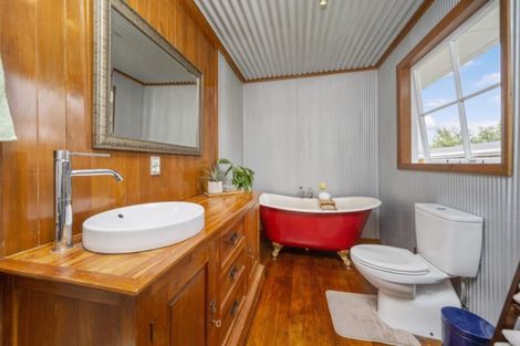 Photo of property in 617 Radnor Road, Midhirst, Stratford, 4394