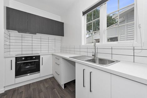 Photo of property in 329 Kihikihi Road, Te Awamutu, 3800