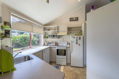 Photo of property in 6 Seaview Avenue, Te Puru, Thames, 3575