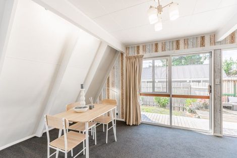 Photo of property in 82a Raumati Road, Raumati Beach, Paraparaumu, 5032