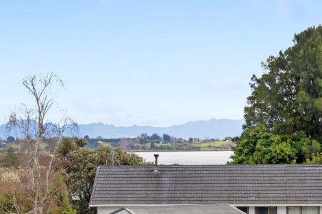Photo of property in 4 Westwood Street, Bellevue, Tauranga, 3110