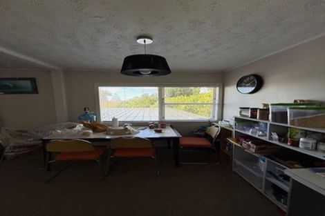 Photo of property in 10 Dolbear Street, Titirangi, Auckland, 0604