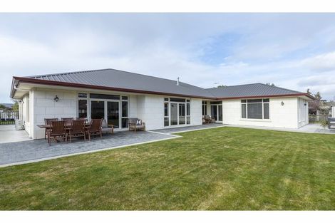 Photo of property in 2 Edinburgh Street, Gleniti, Timaru, 7910