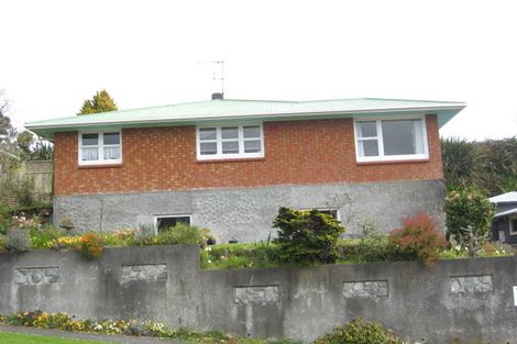 Photo of property in 12 Carlton Terrace, Westown, New Plymouth, 4310