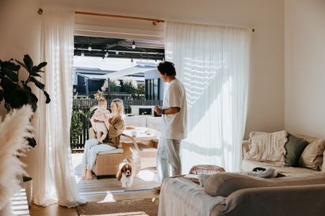 Photo of property in 2 Julie Lane, Papamoa, 3118