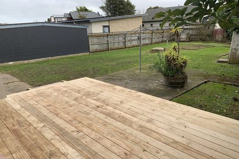 Photo of property in 125 Oxford Terrace, Epuni, Lower Hutt, 5011