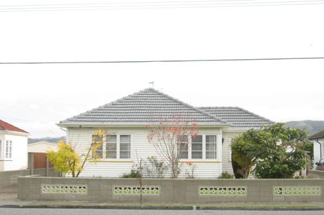 Photo of property in 249 Naenae Road, Naenae, Lower Hutt, 5011