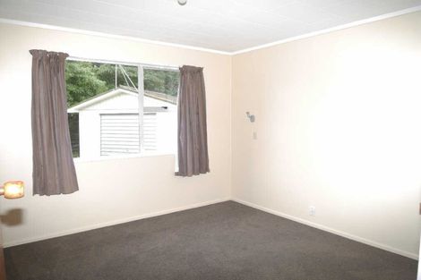 Photo of property in 43 Arawhata Road, Paraparaumu, 5032