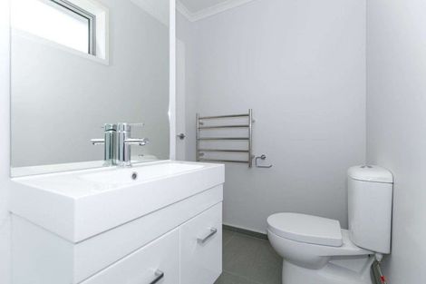 Photo of property in 3/1 Hibiscus Avenue, Hamilton Lake, Hamilton, 3204