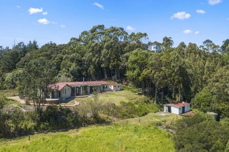 Photo of property in 90 Cedar Terrace, Stanmore Bay, Whangaparaoa, 0932