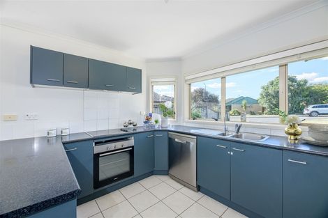 Photo of property in 8 Brookwood Drive, Henderson, Auckland, 0612