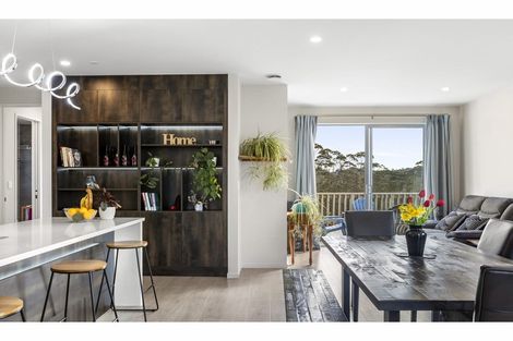 Photo of property in 33 Takurua Terrace, Orewa, 0931