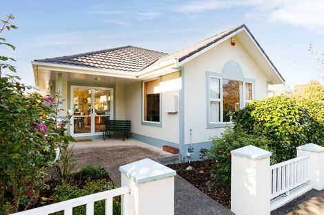 Photo of property in 242 Helensburgh Road, Helensburgh, Dunedin, 9010