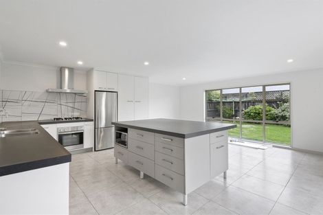Photo of property in 27 Aston Drive, Waimairi Beach, Christchurch, 8083