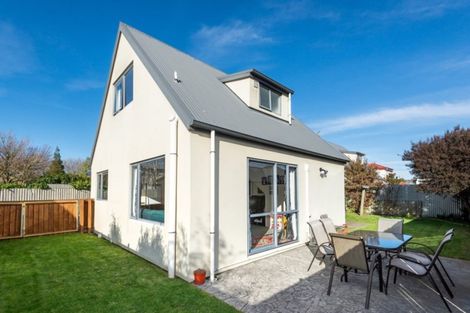 Photo of property in 48a Oxley Avenue, St Albans, Christchurch, 8014