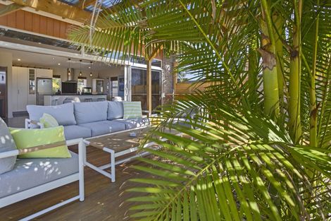 Photo of property in 108 Koutunui Road, Athenree, Katikati, 3177