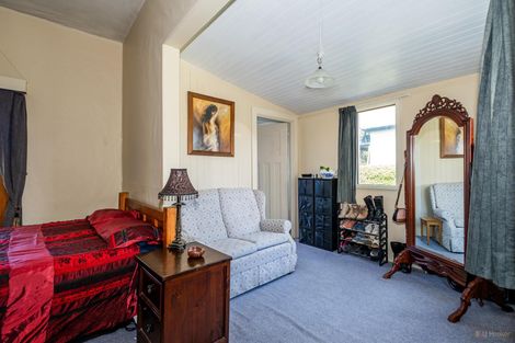 Photo of property in 64 Belt Street, Waimate, 7924