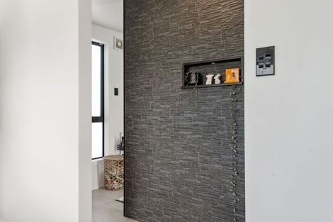 Photo of property in 15d Madison Street, Carterton, 5713