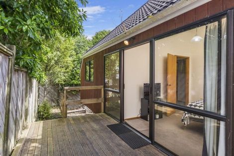 Photo of property in 5/16 Mahara Avenue, Birkenhead, Auckland, 0626