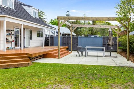 Photo of property in 9 Rheingold Place, Huapai, Kumeu, 0810