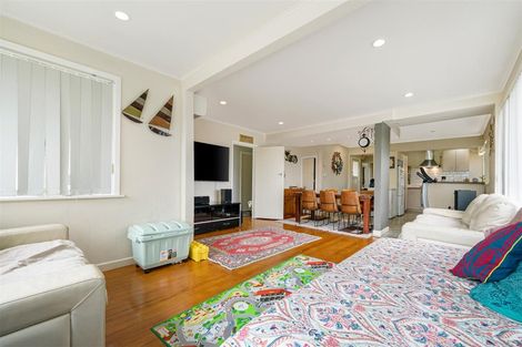 Photo of property in 50 Routley Drive, Glen Eden, Auckland, 0602