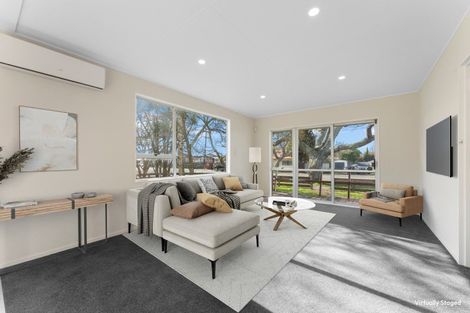 Photo of property in 1 Haast Place, Awapuni, Palmerston North, 4412